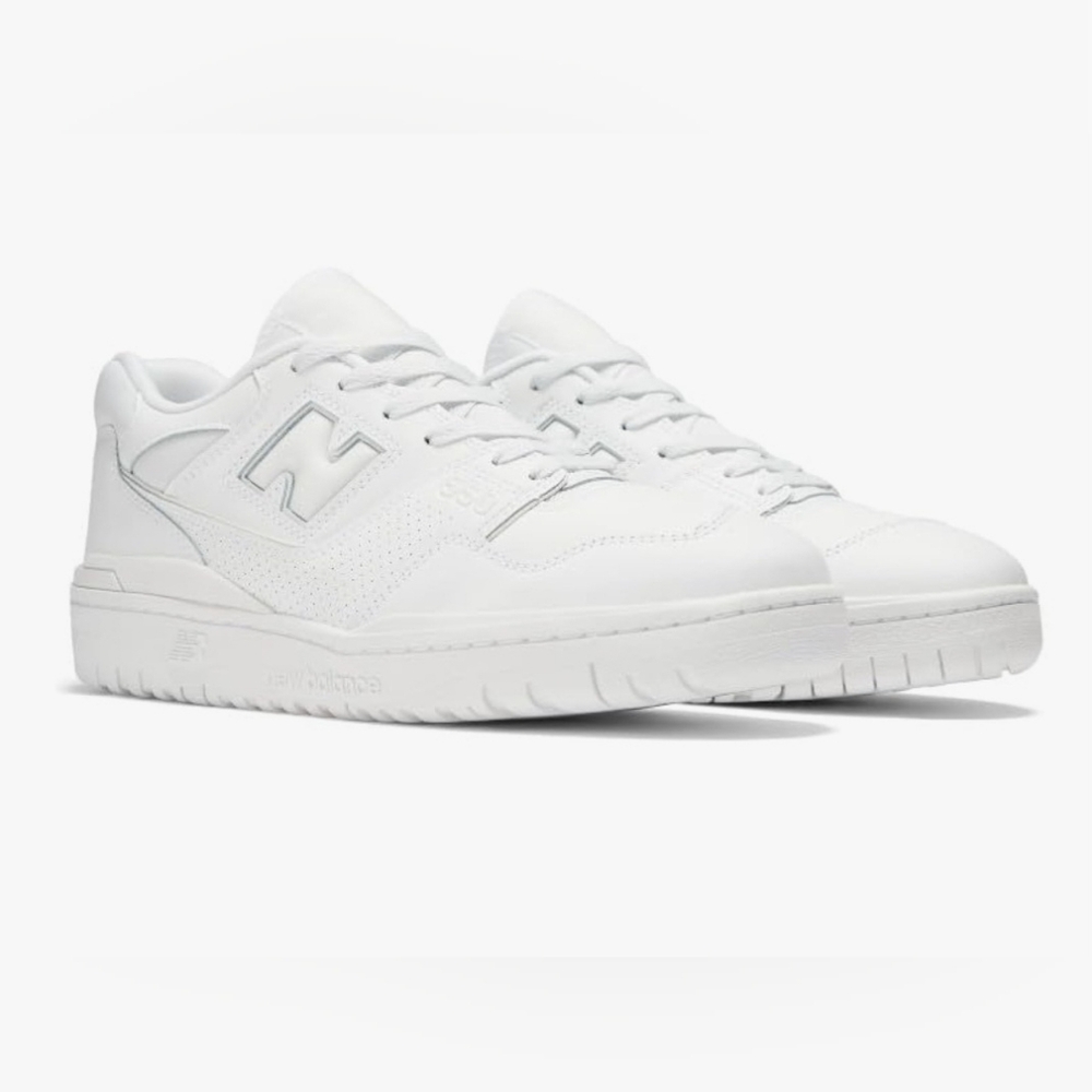 New - New Balance BB550 All-White Athletic Shoes Women's size 9.5 or Men's 8
